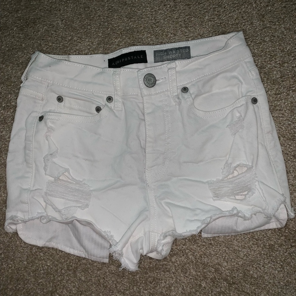 white Aeropostale shorty jean shorts, never worn!